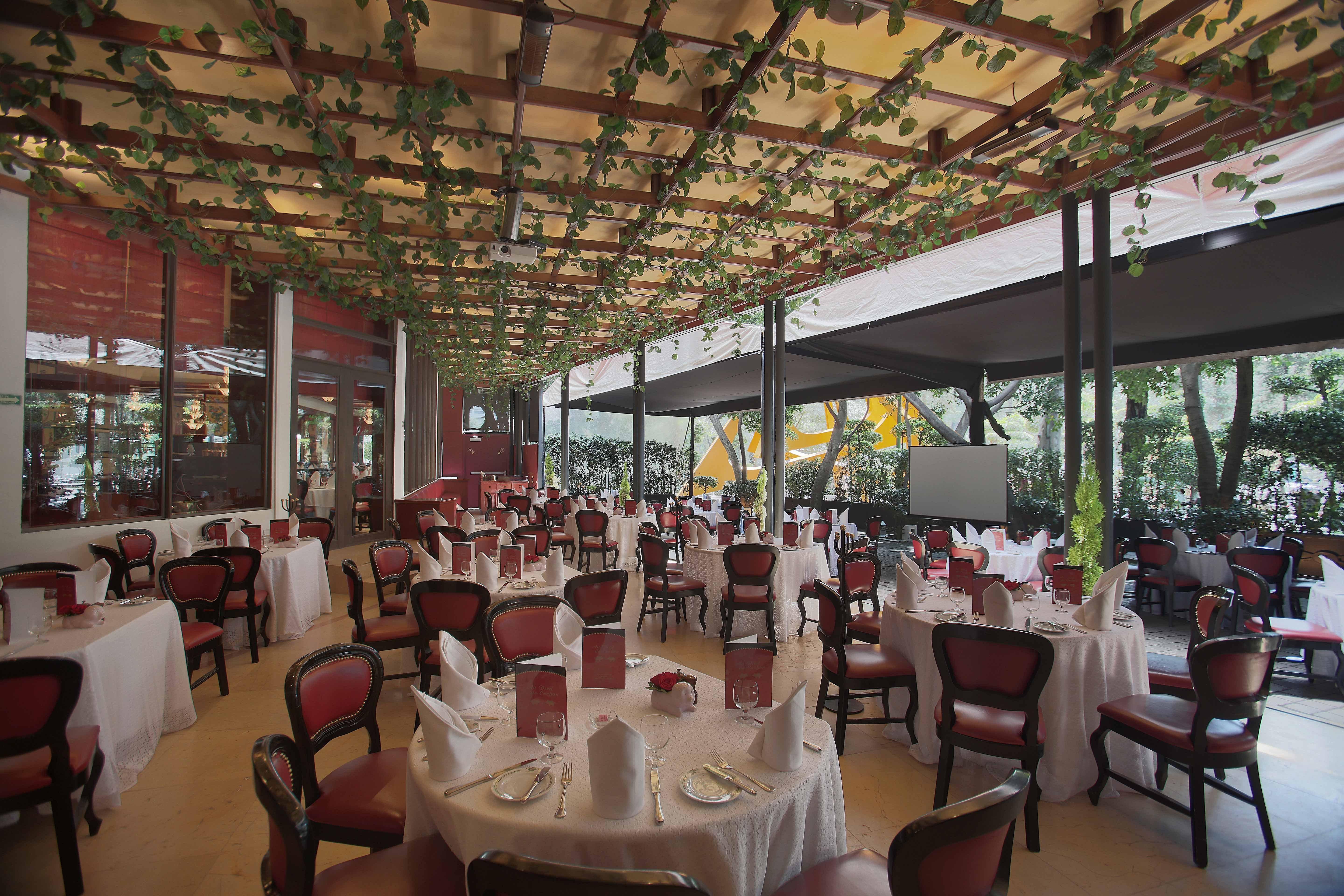 Presidente Intercontinental Mexico City By Ihg Exterior photo The restaurant