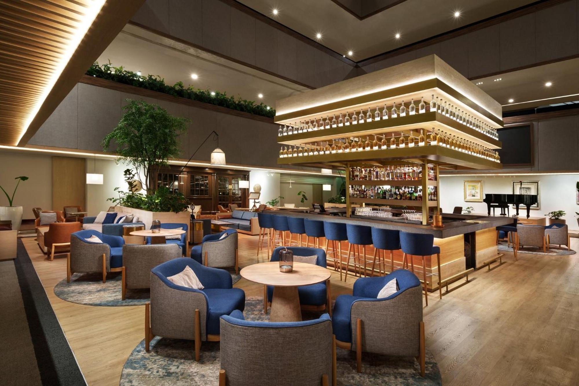 Presidente Intercontinental Mexico City By Ihg Exterior photo The lounge at Changi Airport