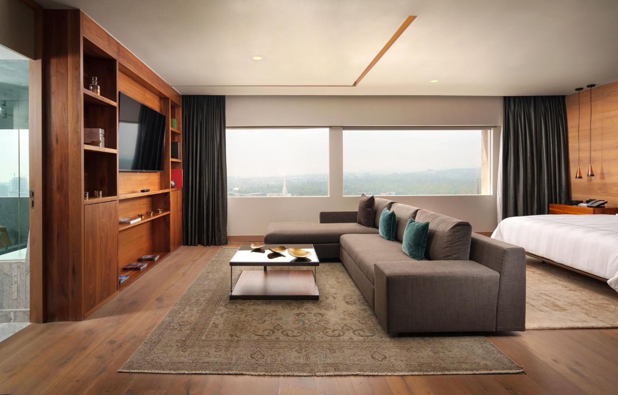 Presidente Intercontinental Mexico City By Ihg Exterior photo A suite at the hotel